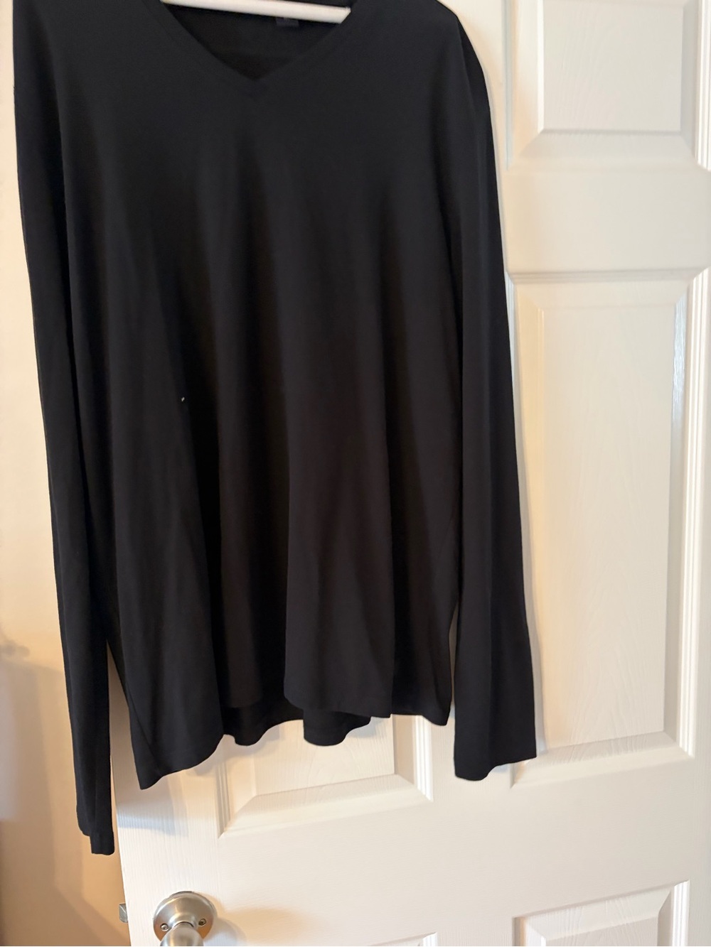 Boss Men’s Long Sleeve Black Top - Classic Solid Crewneck